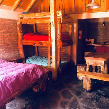 Хостел Cabanas Pehuenia Ель-Больсон Екстер'єр фото