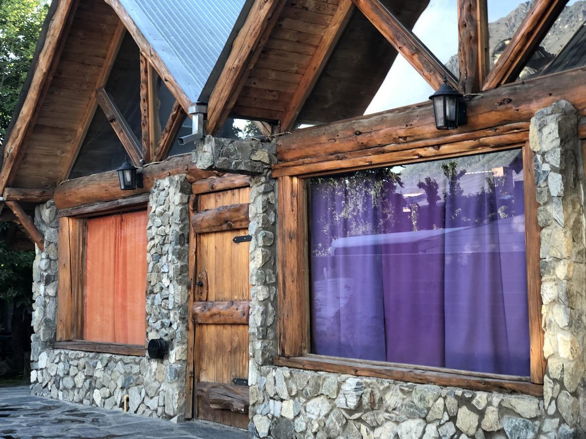 Хостел Cabanas Pehuenia Ель-Больсон Екстер'єр фото